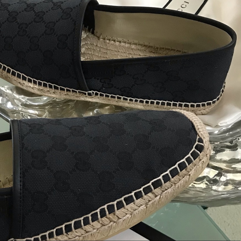 GUCCI - Picture 4 of 12